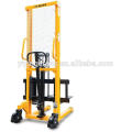 Hydraulic Hand Forklift Stacker with Foot Pedal 2ton 1.6m